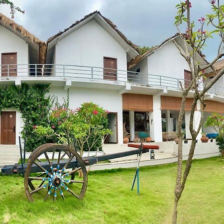 Oruwa Boutique Villas Arugam Bay Exterior photo