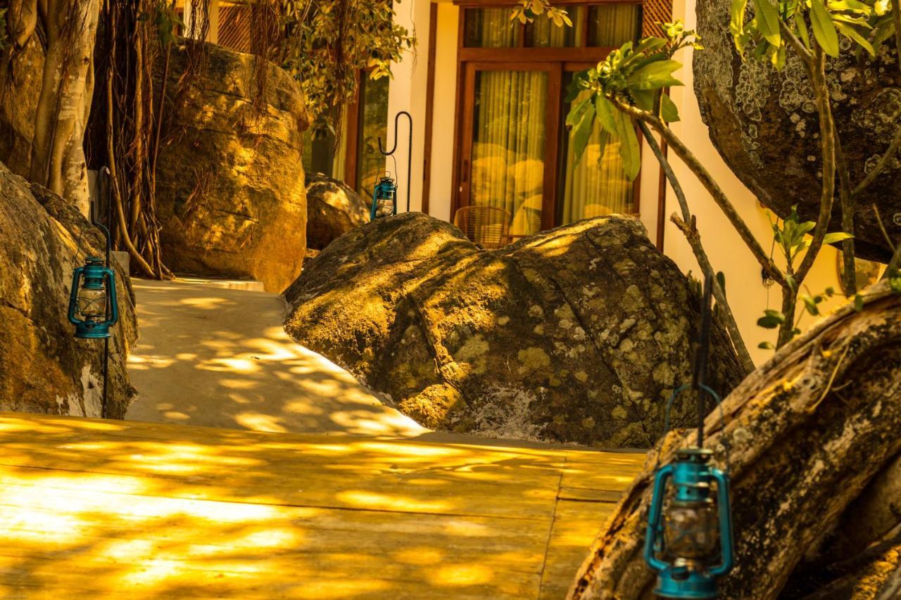 Oruwa Boutique Villas Arugam Bay Exterior photo